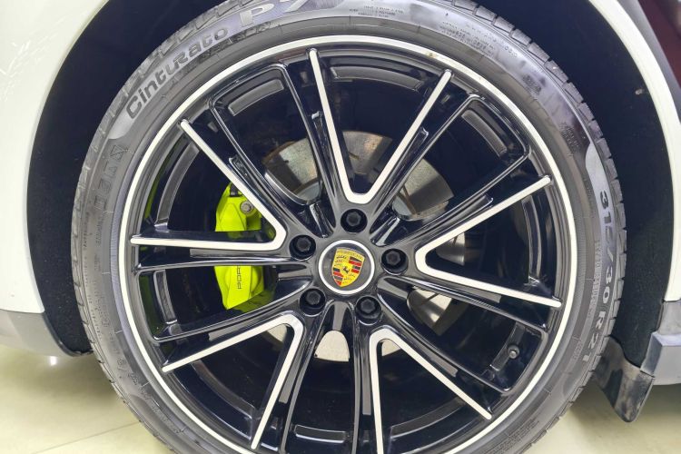 保时捷 Panamera新能源 2023款 Panamera 4 E-Hybrid 铂金版 2.9T车身外观6005