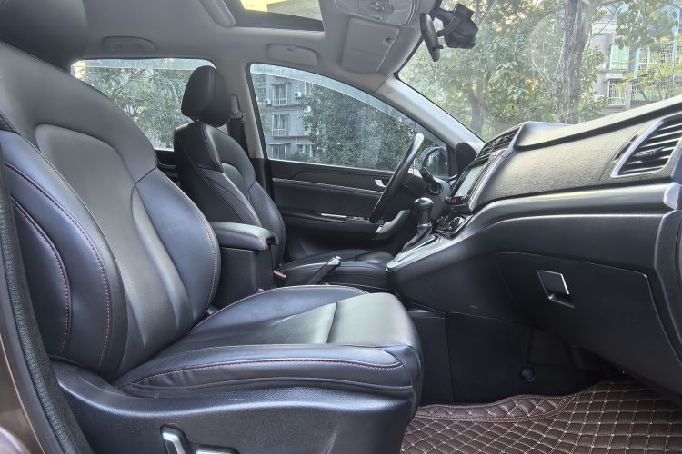 哈弗H6 2015款 运动版 1.5T 自动两驱豪华型中控内饰7010