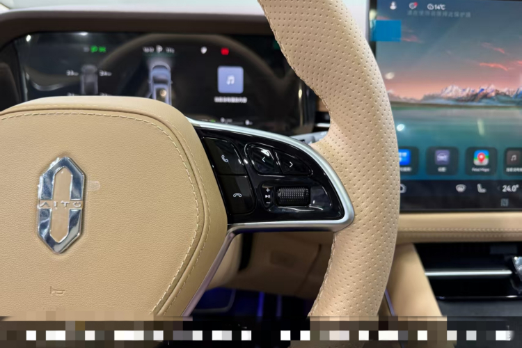 鸿蒙智行 问界M7 2024款 1.5T 后驱Plus版 5座中控内饰7001