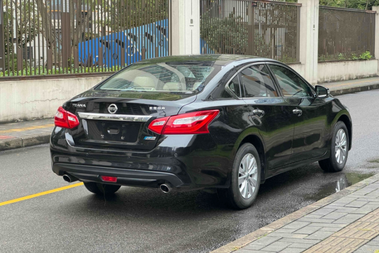 日产 天籁 2016款 改款 2.0L XL舒适版车身外观6003