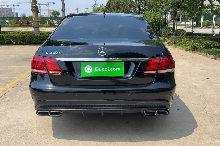 奔驰E级 2015款 改款 E 180 L 运动型车身外观6005