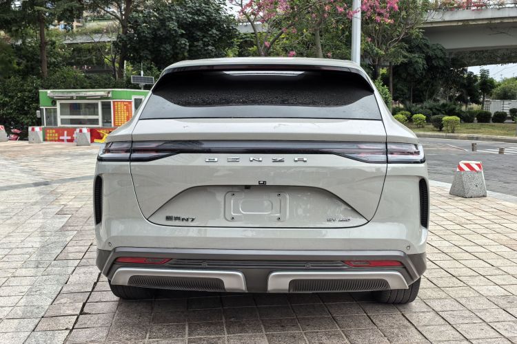 腾势N7 2023款 长续航性能Max版车身外观6004