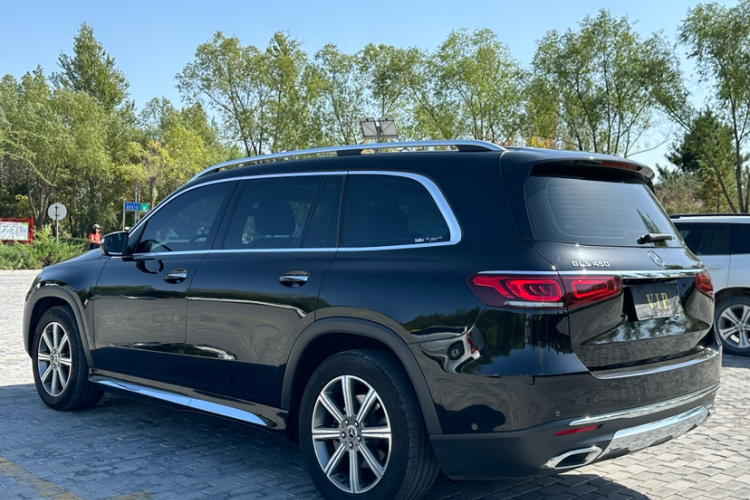 奔驰GLS 2020款 GLS 450 4MATIC 动感型车身外观6002