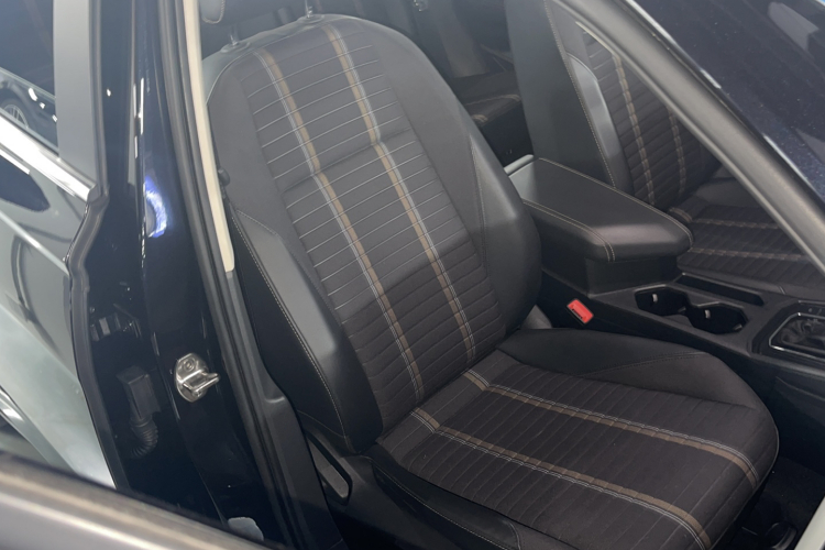 大众 朗逸 2021款 280TSI DSG舒适版局部细节41