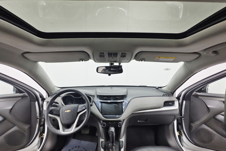 雪佛兰 迈锐宝 2017款 1.5T 自动舒适版中控内饰7010