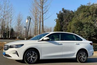 吉利汽车 帝豪 2025款 第4代 1.5L CVT龙腾版