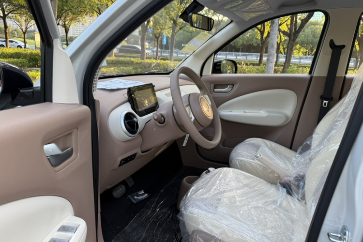 五菱汽车 宏光MINIEV 2025款 四门版 进阶款车身外观6002