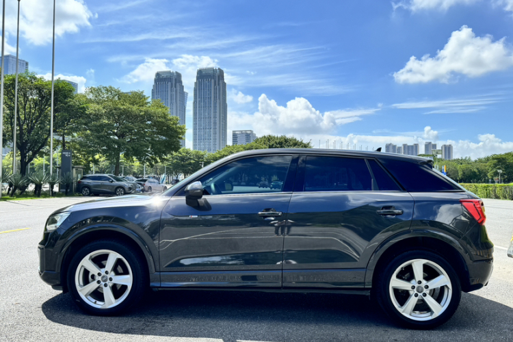 奥迪Q2L 2018款 35 TFSI 时尚致雅型 国V车身外观6006