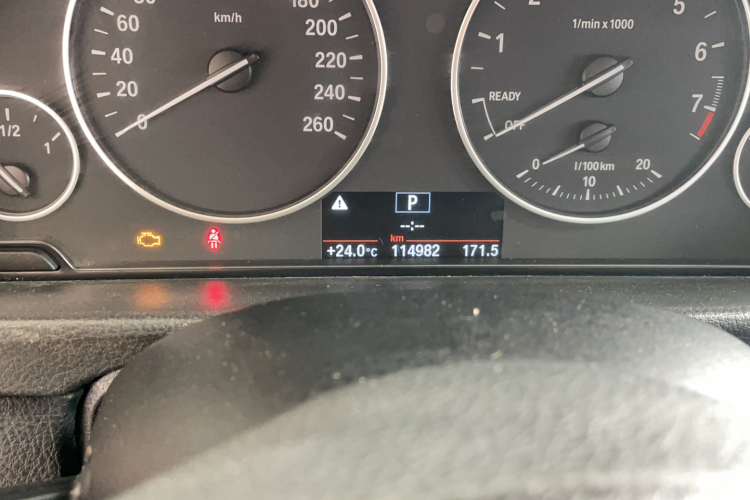 宝马3系 2015款 320Li 时尚型中控内饰15