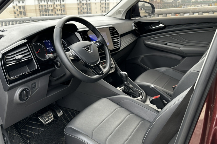 捷达VS5 2019款 280TSI 自动悦享型中控内饰7004