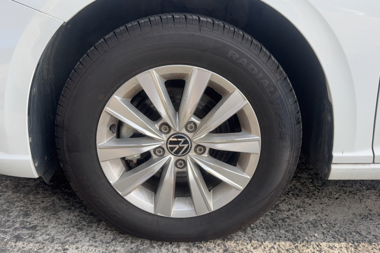 大众 朗逸 2023款 1.5L 自动得逸版车身外观6007