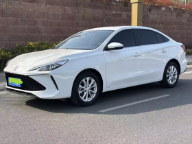 荣威i5 2023款 1.5L CVT豪华版