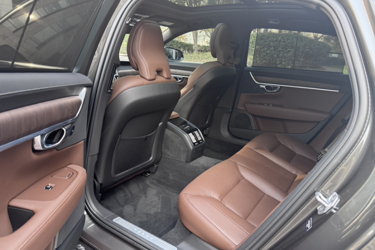 沃尔沃S90 2021款 B5 智远豪华版中控内饰7004