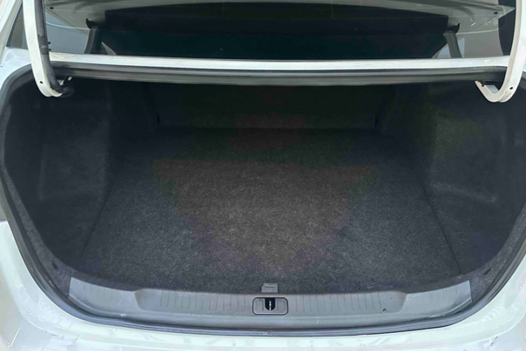 别克 英朗 2021款 改款 1.3T 自动轻混动精英型中控内饰7009