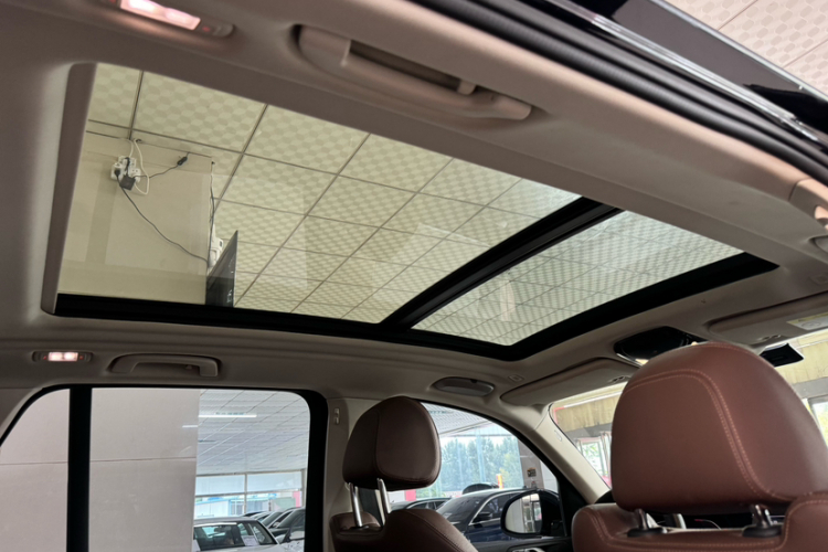 宝马X5(进口) 2020款 xDrive30i M运动套装中控内饰7012