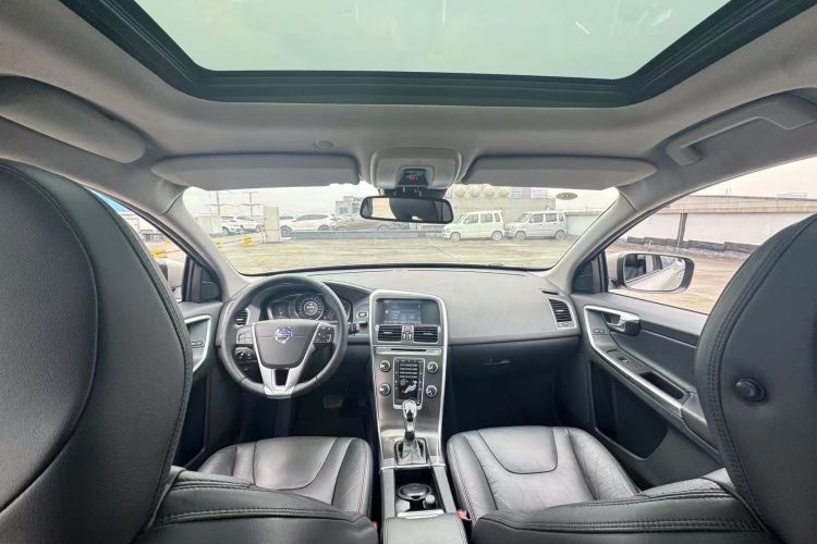 沃尔沃XC60(进口) 2014款 T5 智逸版中控内饰7003