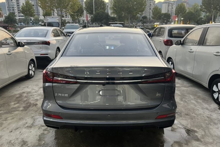荣威i5 2026款 1.5L CVT豪华版车身外观6004