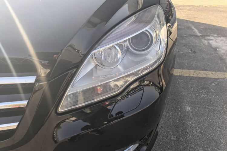 奔驰R级 2017款 R 320 4MATIC 商务型臻藏版车身外观6006