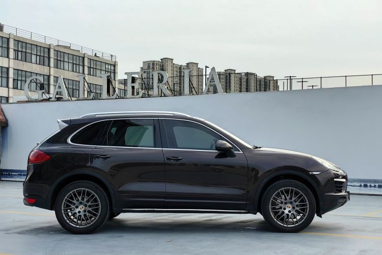 保时捷 2014款 Cayenne Platinum Edition 3.0T车身外观6003