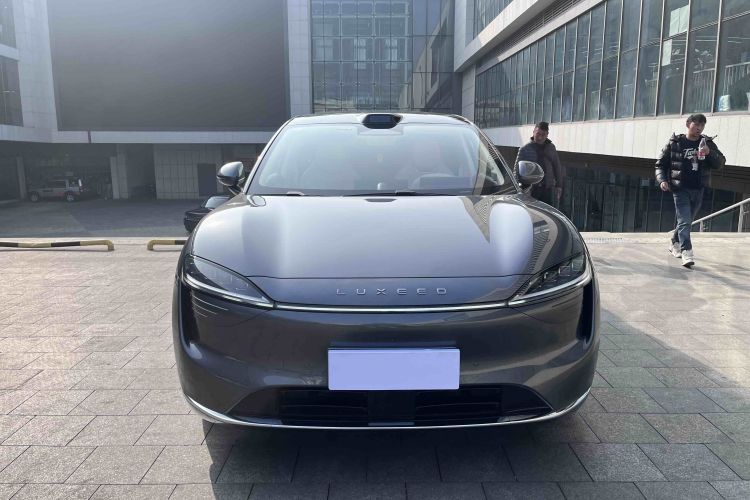 鸿蒙智行 智界R7 2024款 纯电 736km UItra车身外观6003