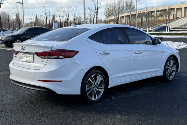 现代 领动 2016款 1.6L 自动智炫·精英型车身外观6005