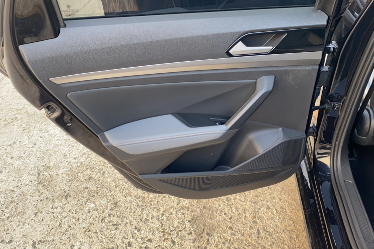 大众 朗逸 2023款 280TSI DSG满逸版中控内饰7006