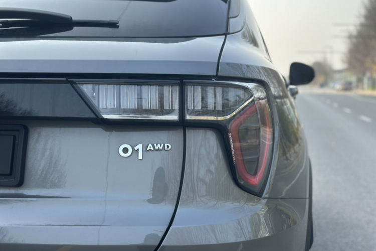 领克01 2021款 2.0TD 四驱劲Halo车身外观6004