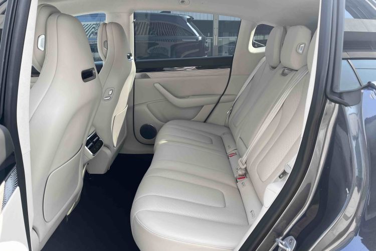 鸿蒙智行 智界R7 2024款 纯电 736km UItra中控内饰7001