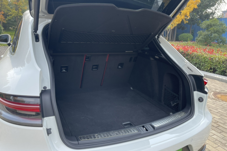 保时捷 2018款 Macan 2.0T中控内饰7009