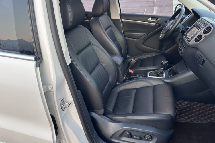 大众 途观 2013款 2.0TSI 自动四驱豪华版中控内饰7004