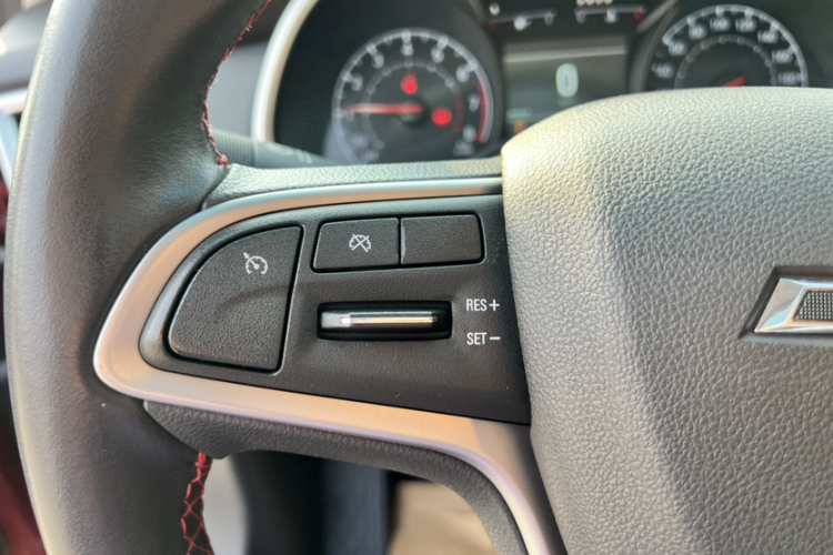 雪佛兰 科鲁泽 2019款 Redline 320T 双离合爽快版 国VI局部细节9007