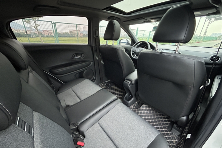 本田XR-V 2021款 1.5L CVT舒适版中控内饰7007