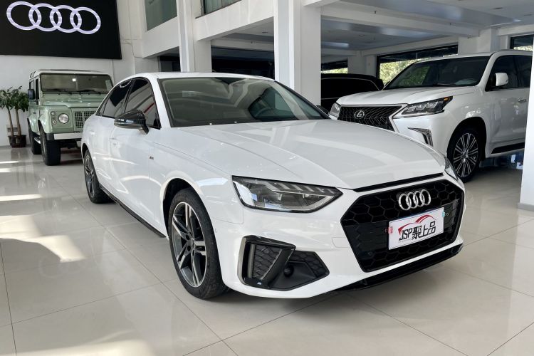 奥迪A4L 2022款 40 TFSI 豪华动感型车身外观6002