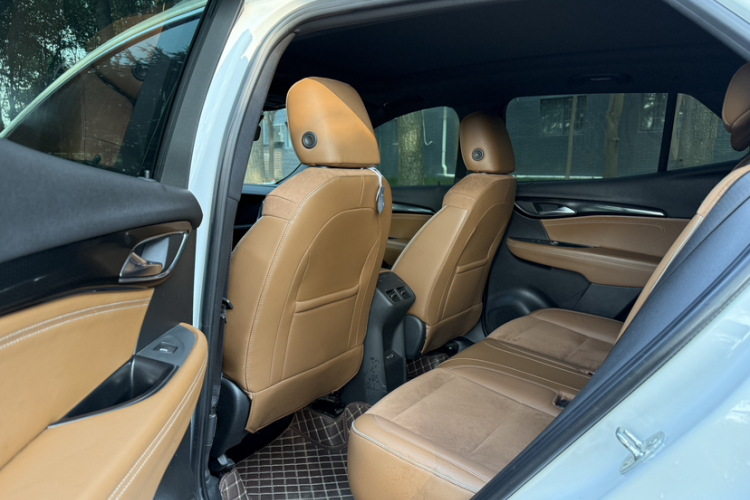 别克 2020款 昂科威S 652T 四驱豪华型车身外观6001