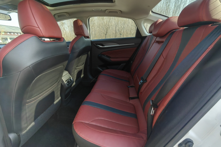 长安 逸动 2021款 PLUS 蓝鲸NE 1.4T GDI DCT旗舰型中控内饰7002