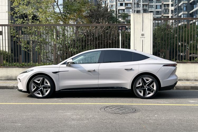 飞凡汽车 飞凡F7 2023款 长续Pro版车身外观6006