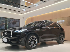 英菲尼迪QX50 2022款 2.0T 两驱领航版