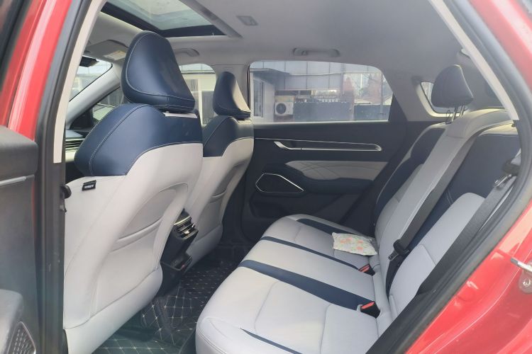 吉利汽车 帝豪 2022款 第4代 1.5L CVT旗舰型中控内饰7004