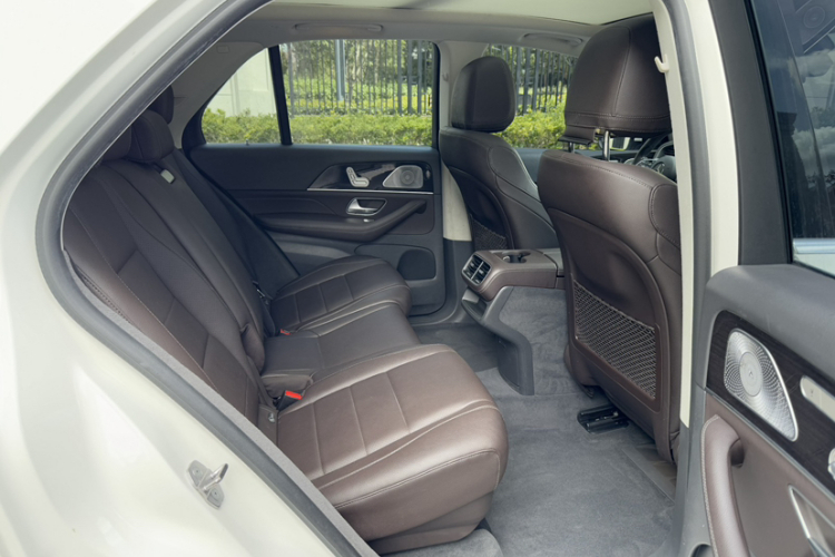 奔驰GLE 2020款 改款 GLE 350 4MATIC 时尚型中控内饰7001