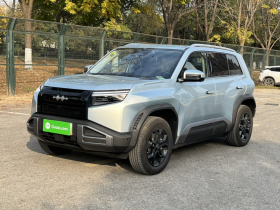 方程豹 钛3 2025款 501KM 后驱智驾Max版