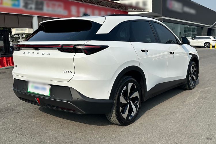ARCFOX极狐 极狐 阿尔法T5(ARCFOX αT5) 2025款 520 MAX车身外观6005