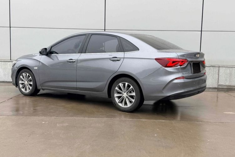 雪佛兰 科鲁泽 2021款 320 自动悦享天窗版车身外观6008