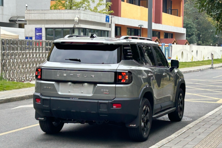 捷途自由者 2025款 2.0TD 自动XWD征服车身外观6005