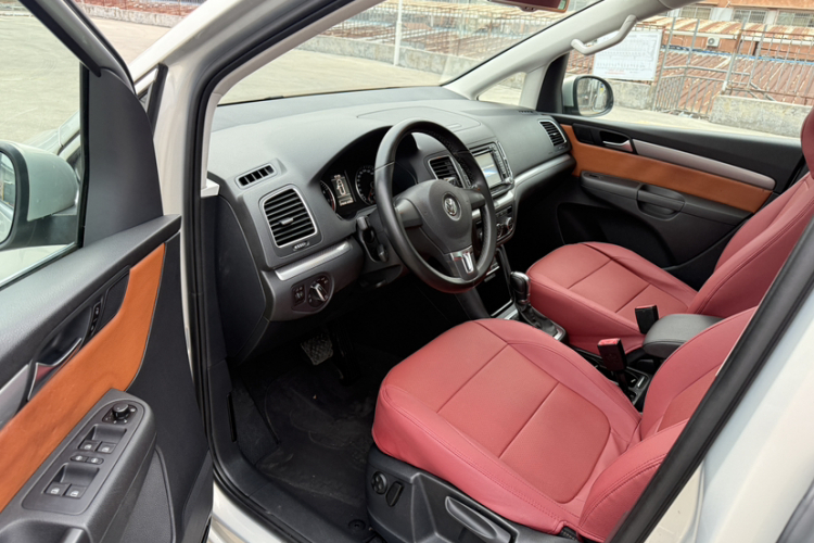 大众 夏朗 2013款 2.0TSI 标配型中控内饰7003