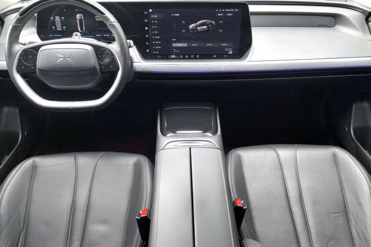 小鹏P7 2020款 670N中控内饰7002