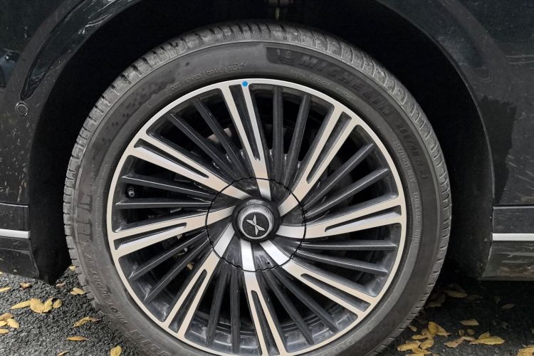 小鹏G9 2024款 702 Pro车身外观6006