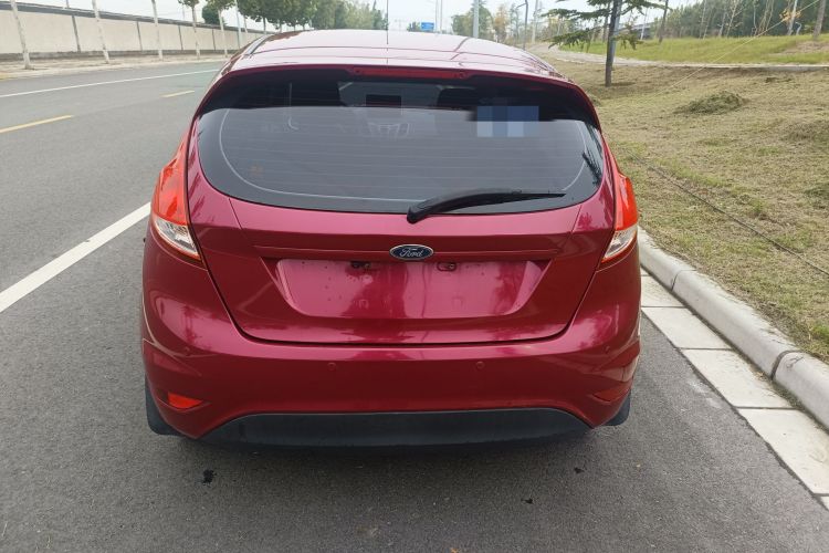 福特 嘉年华 2013款 两厢 1.5L 自动时尚型车身外观6004