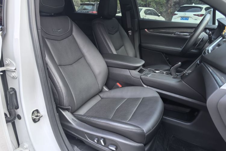 凯迪拉克XT5 2024款 2.0T 四驱豪华型（蜂鸟版）局部细节41