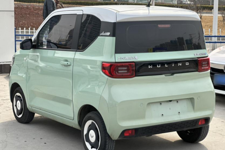 五菱汽车 宏光MINIEV 2021款 马卡龙臻享款 三元锂车身外观6003