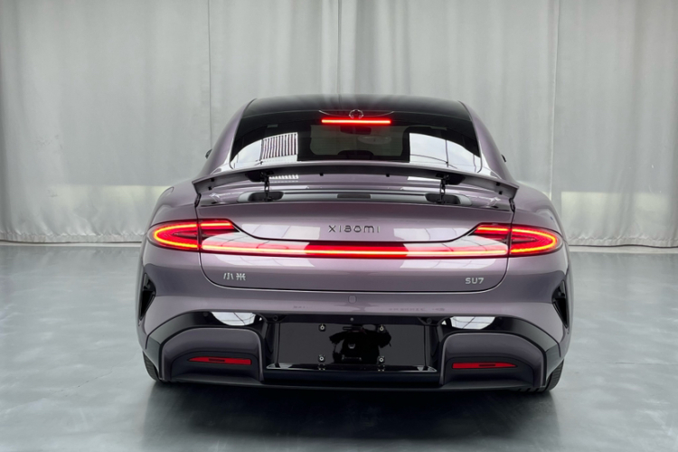 小米汽车 小米SU7 2024款 后驱超长续航高阶智驾Pro版车身外观6004